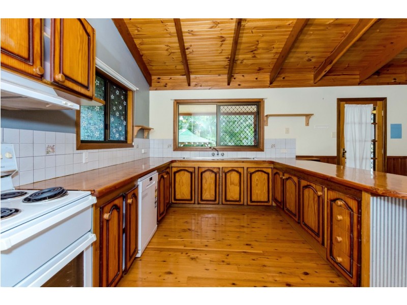 3 Silverton Drive, Tannum Sands QLD 4680