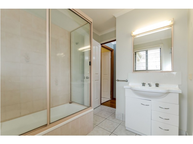 3 Silverton Drive, Tannum Sands QLD 4680