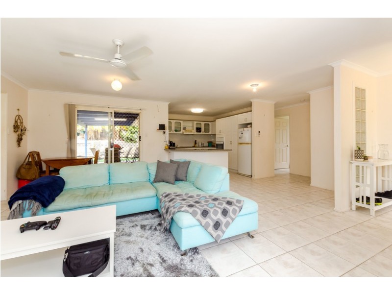 18 Curtis Avenue, Boyne Island QLD 4680
