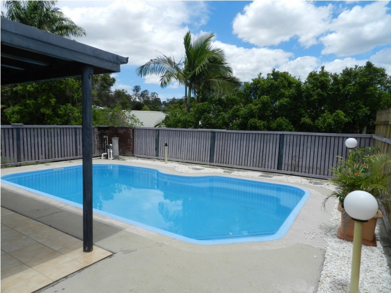 13 MYCUMBENE WAY, Glen Eden QLD 4680