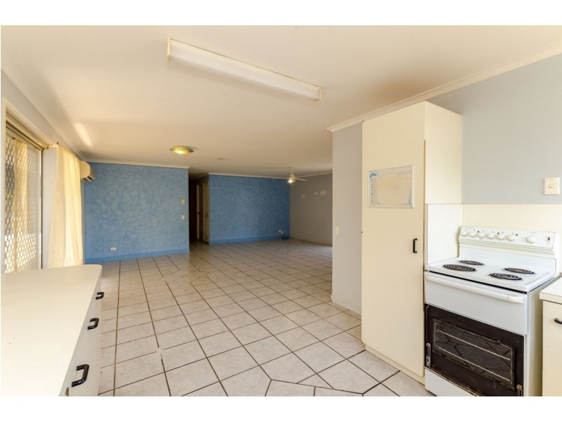 13 MYCUMBENE WAY, Glen Eden QLD 4680