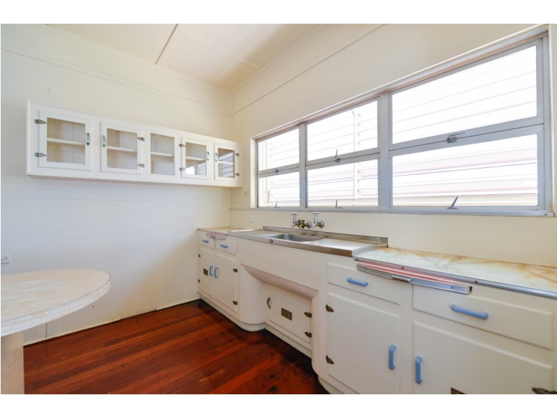 267 AUCKLAND STREET, South Gladstone QLD 4680