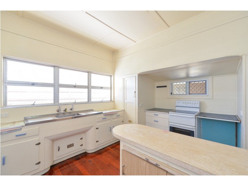 267 AUCKLAND STREET, South Gladstone QLD 4680