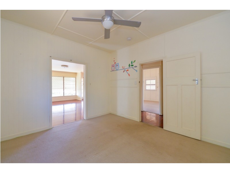 267 AUCKLAND STREET, South Gladstone QLD 4680