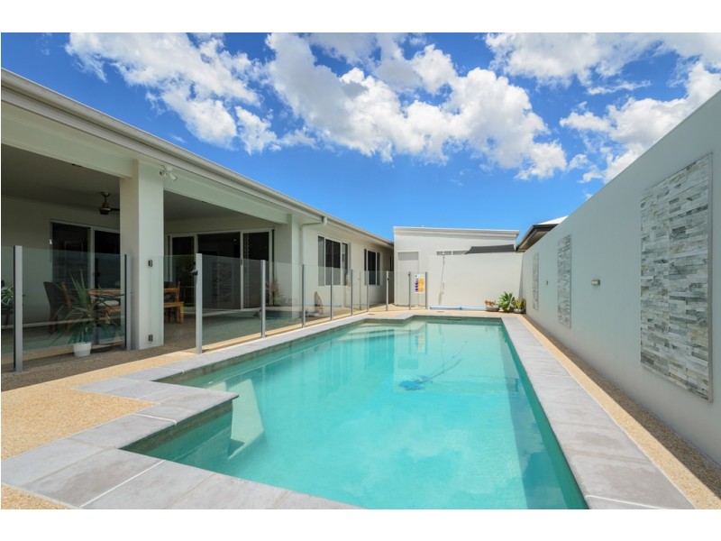 19 BELLBIRD CIRCUIT, New Auckland QLD 4680