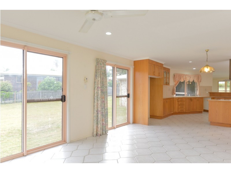 53 DIXON DRIVE, Telina QLD 4680