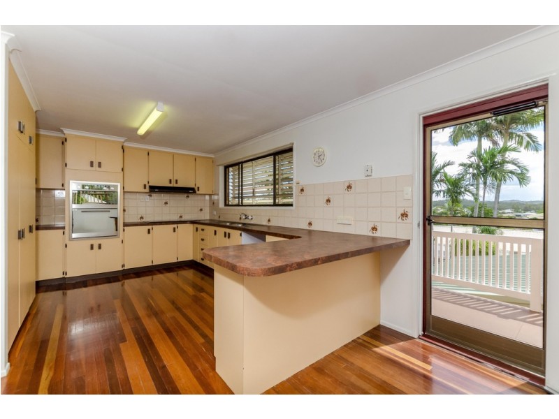 21 GLEN EDEN DRIVE, Glen Eden QLD 4680