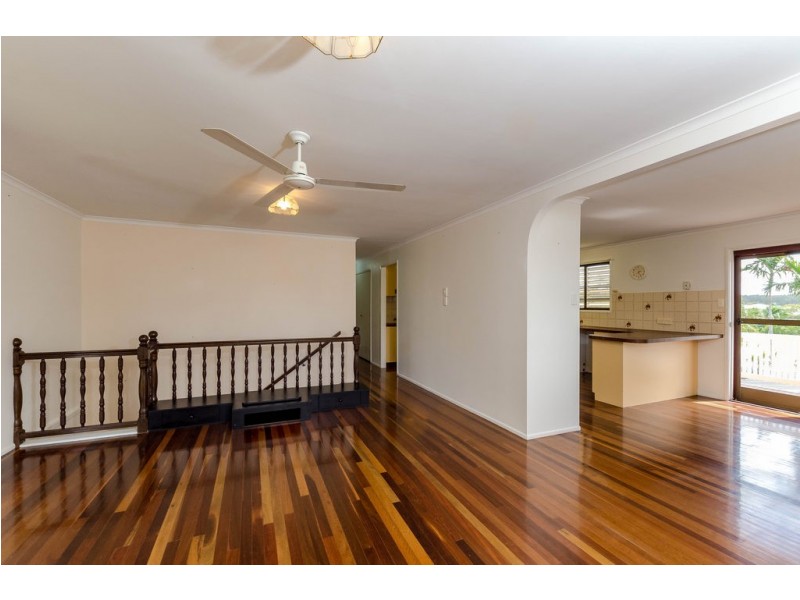 21 GLEN EDEN DRIVE, Glen Eden QLD 4680