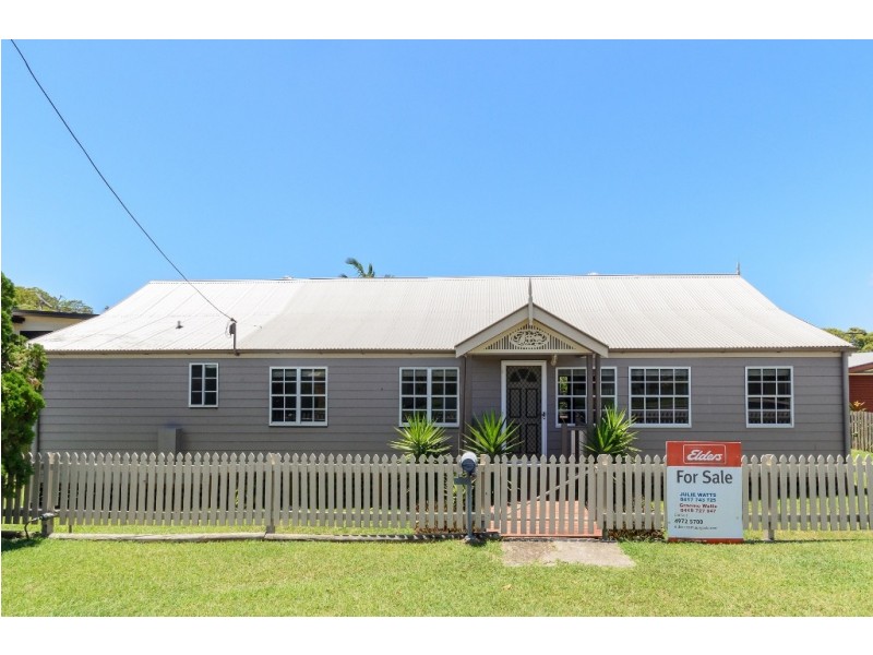 16 Pier Street, South Gladstone QLD 4680