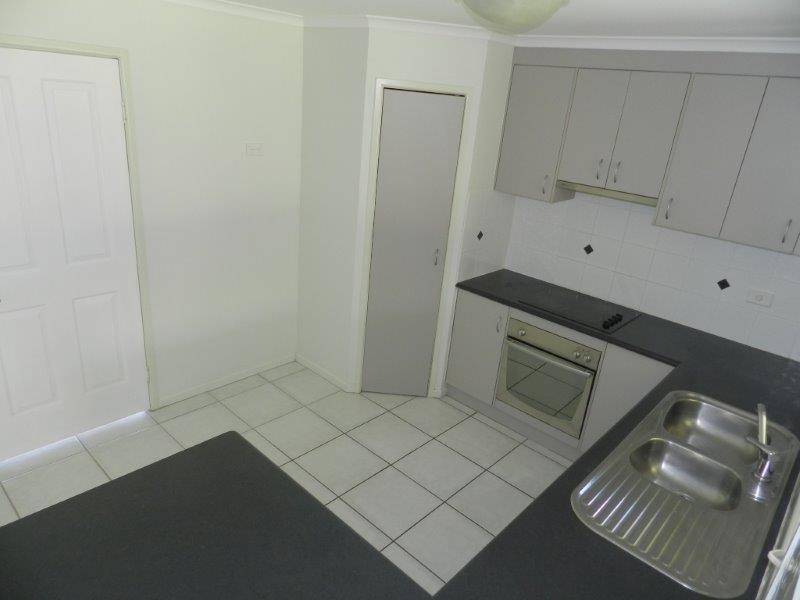 26 Skyline Drive, New Auckland QLD 4680