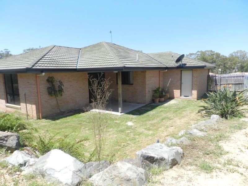 26 Skyline Drive, New Auckland QLD 4680