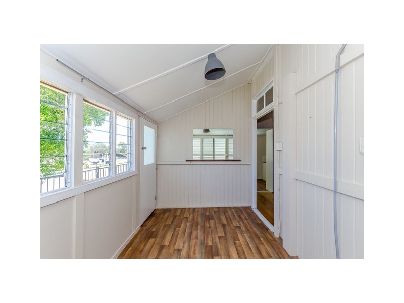 5 EDEN STREET, South Gladstone QLD 4680