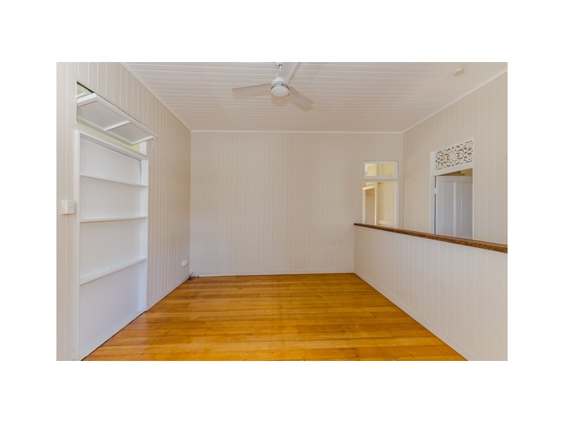 5 EDEN STREET, South Gladstone QLD 4680