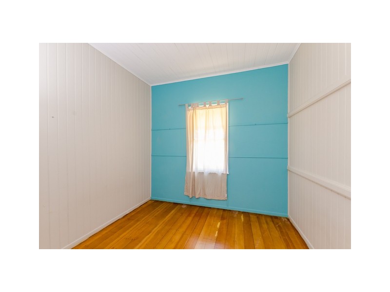 5 EDEN STREET, South Gladstone QLD 4680