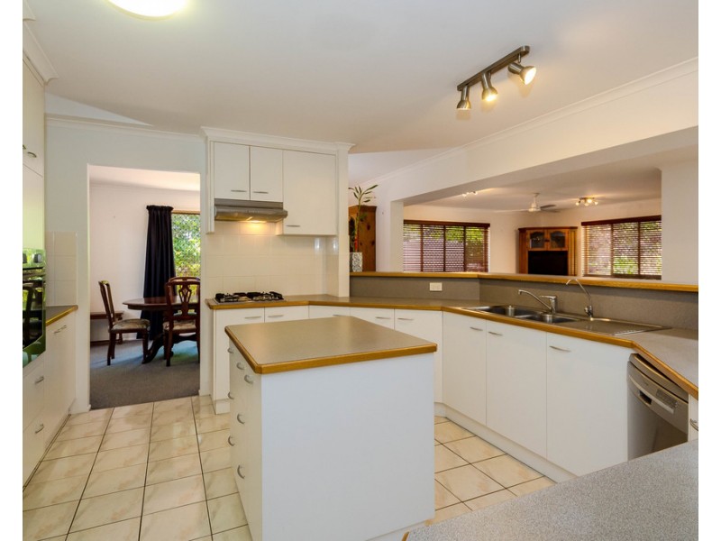 60 Gretel Drive, Clinton QLD 4680