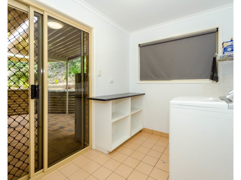 60 Gretel Drive, Clinton QLD 4680