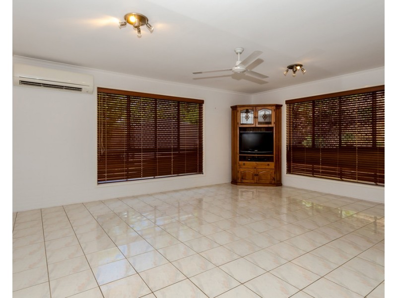 60 Gretel Drive, Clinton QLD 4680