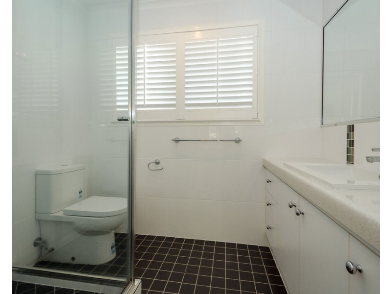 60 Gretel Drive, Clinton QLD 4680