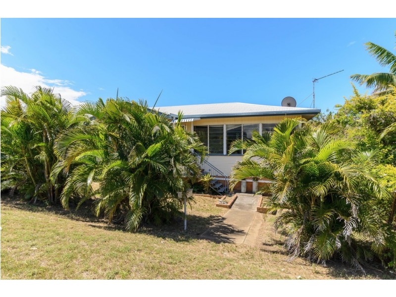 8 Mylne Street, West Gladstone QLD 4680