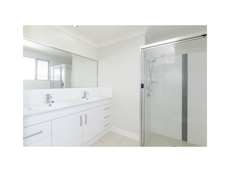 8 STOCKBRIDGE COURT, Calliope QLD 4680