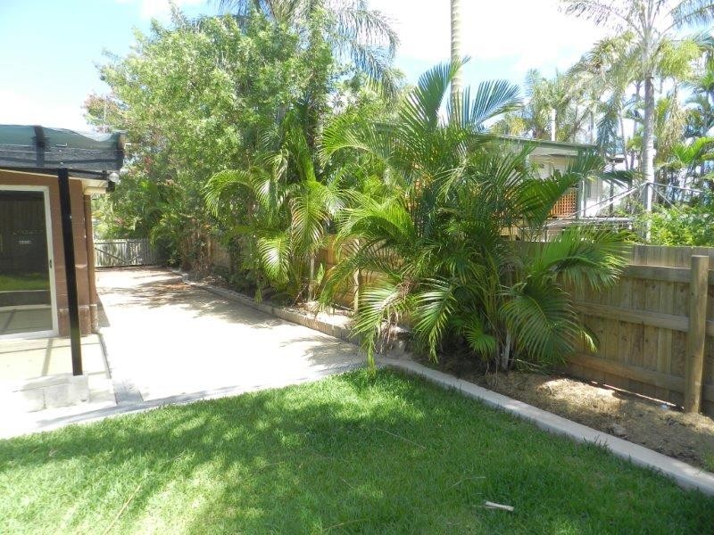 13 McGinlay Street, Clinton QLD 4680