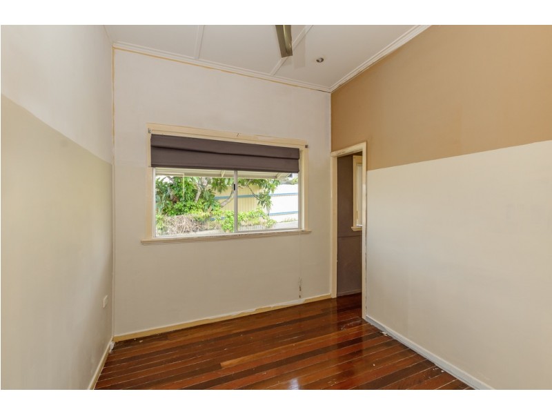 21 Mylne Street, West Gladstone QLD 4680