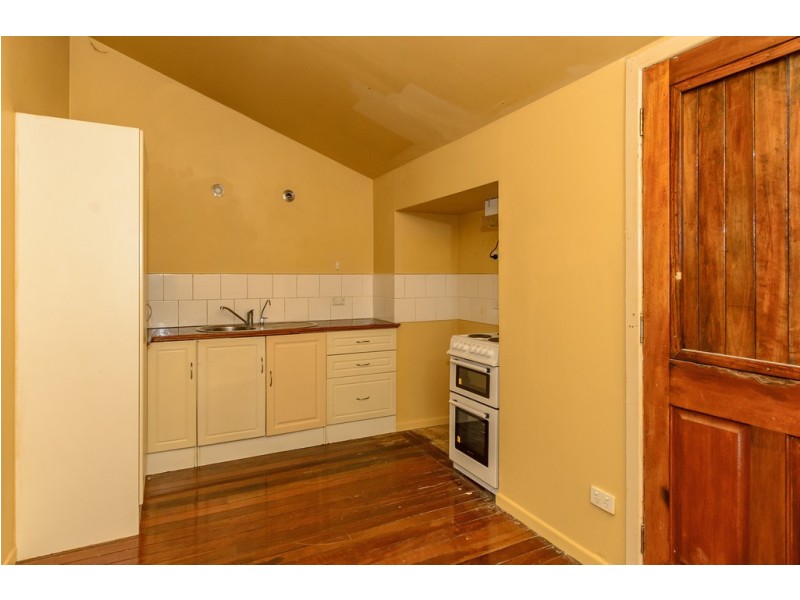 21 Mylne Street, West Gladstone QLD 4680