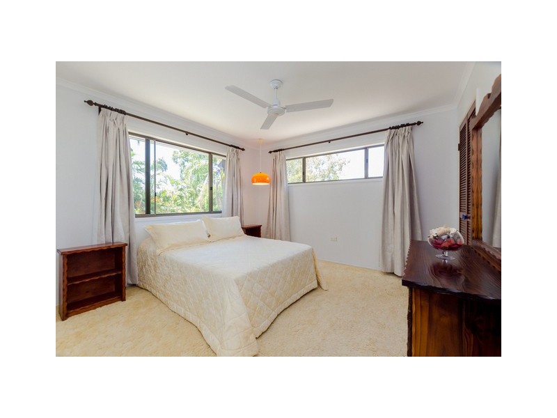 6 ILLAWONG COURT, Glen Eden QLD 4680