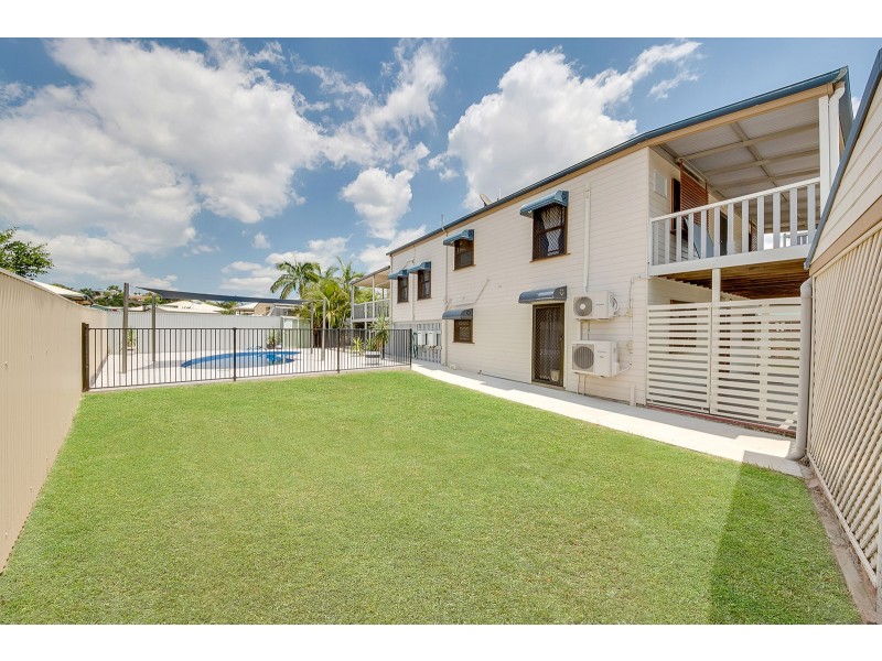 11 CONNOLLY COURT, Telina QLD 4680