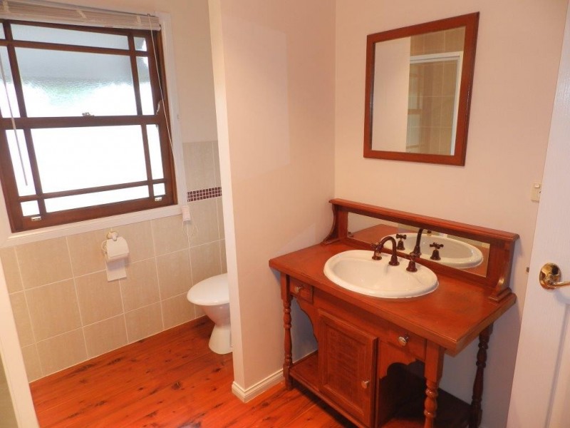 11 CONNOLLY COURT, Telina QLD 4680