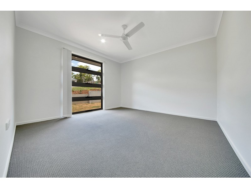 45 FITZROY AVENUE, Clinton QLD 4680