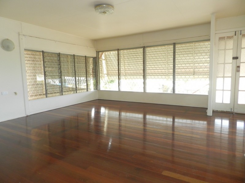 267 AUCKLAND STREET, South Gladstone QLD 4680