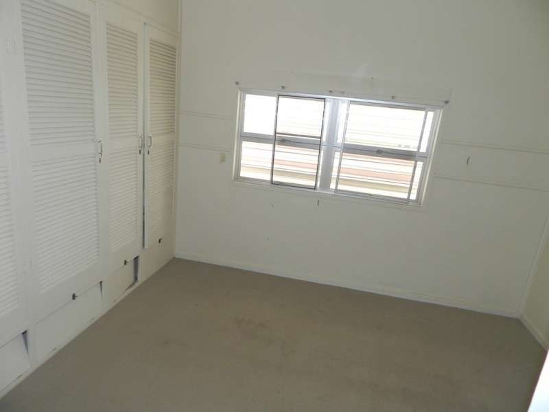 267 AUCKLAND STREET, South Gladstone QLD 4680