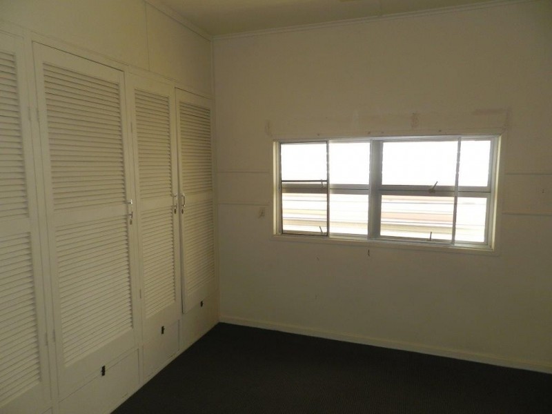 267 AUCKLAND STREET, South Gladstone QLD 4680