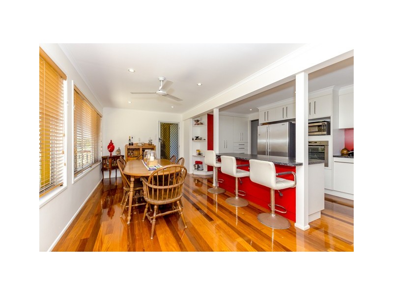 25 Venus Street, Telina QLD 4680