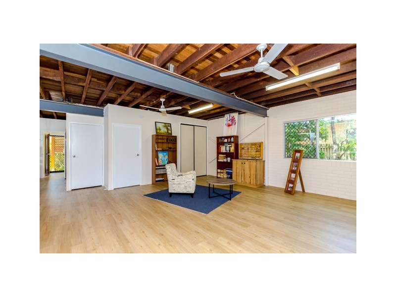 25 Venus Street, Telina QLD 4680