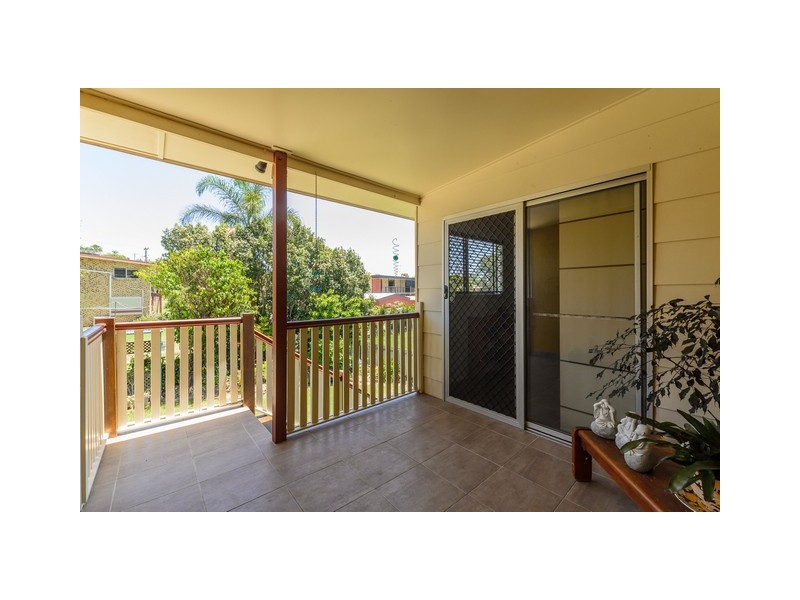 25 Venus Street, Telina QLD 4680