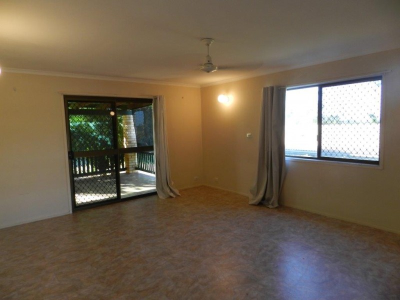 3 Narida Street, Clinton QLD 4680