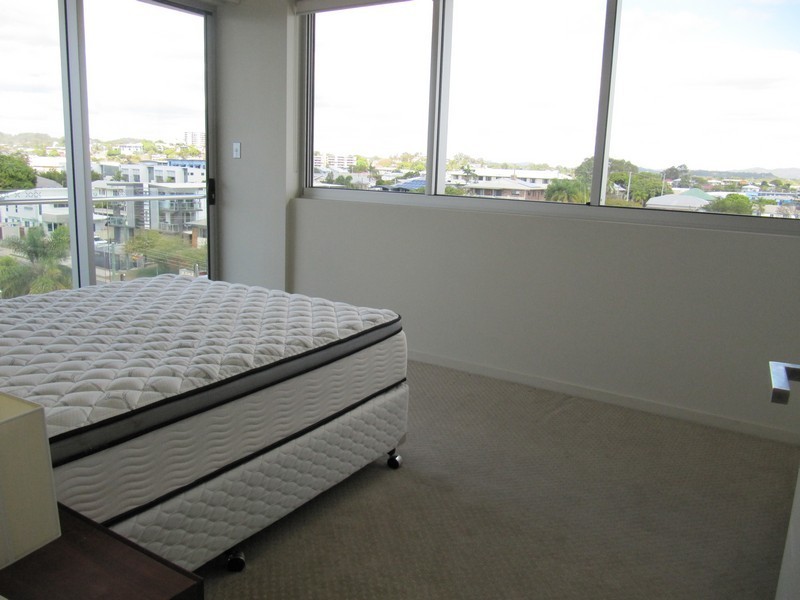 401/35 Lord Street, Gladstone QLD 4680