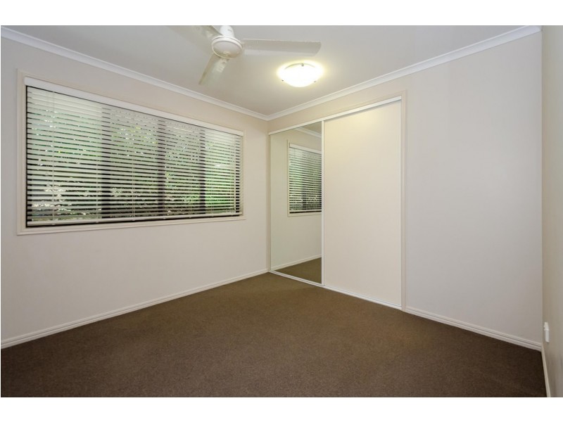 33 Southern Cross Close, Telina QLD 4680