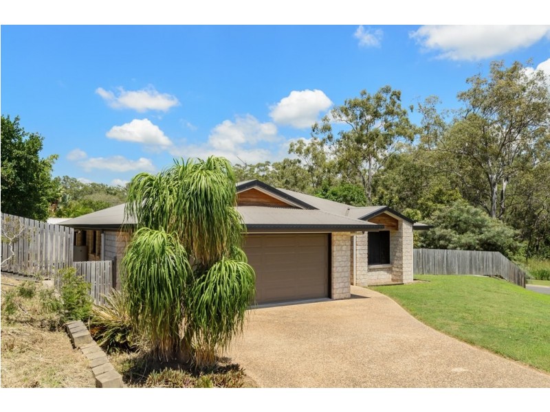33 Southern Cross Close, Telina QLD 4680