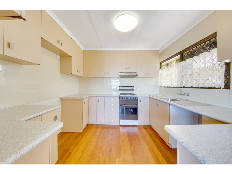 56 Beak Street, New Auckland QLD 4680
