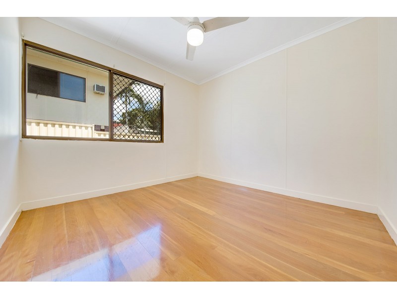 56 Beak Street, New Auckland QLD 4680