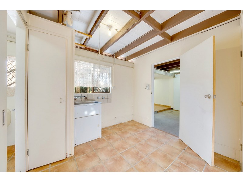 56 Beak Street, New Auckland QLD 4680