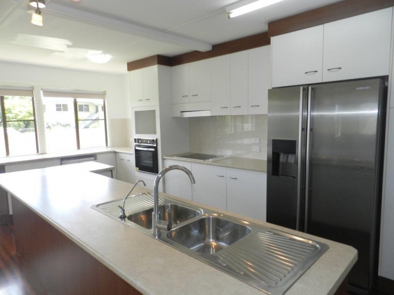 19 Hetherington Street, West Gladstone QLD 4680