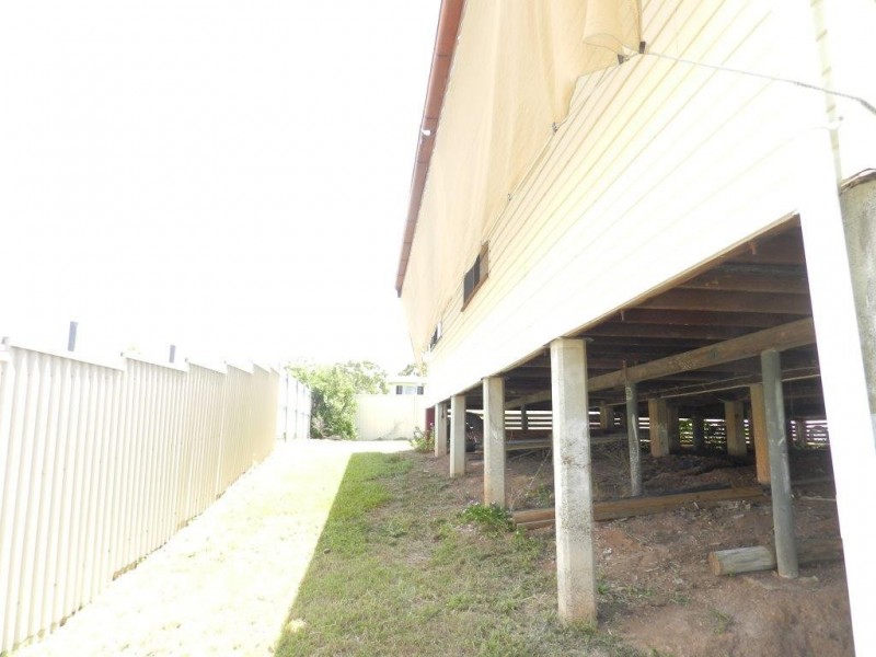 19 Hetherington Street, West Gladstone QLD 4680