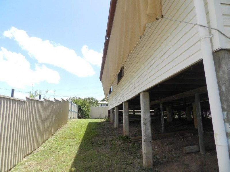 19 Hetherington Street, West Gladstone QLD 4680