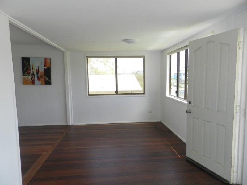 19 Hetherington Street, West Gladstone QLD 4680