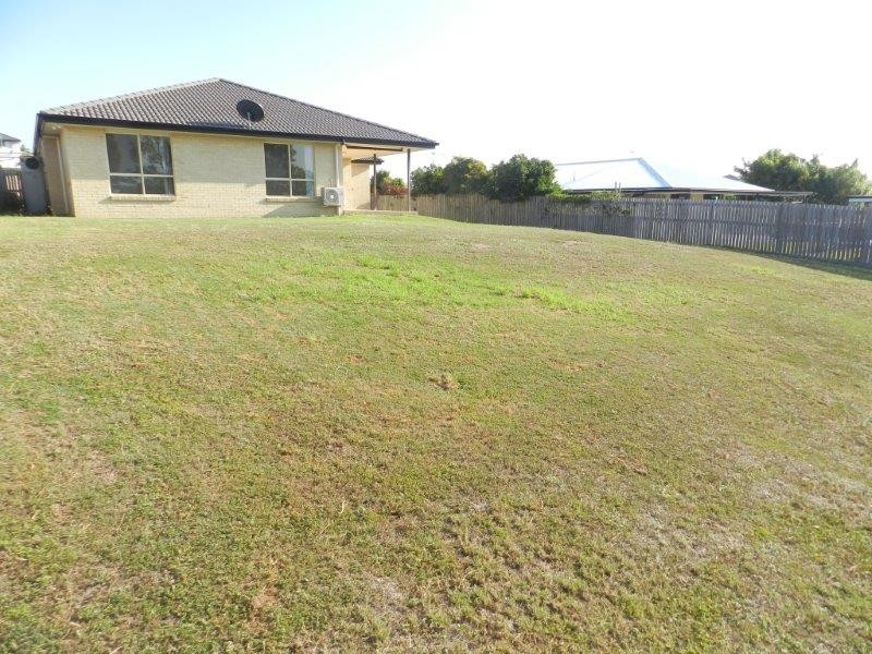 9 Leichhardt Close, Glen Eden QLD 4680