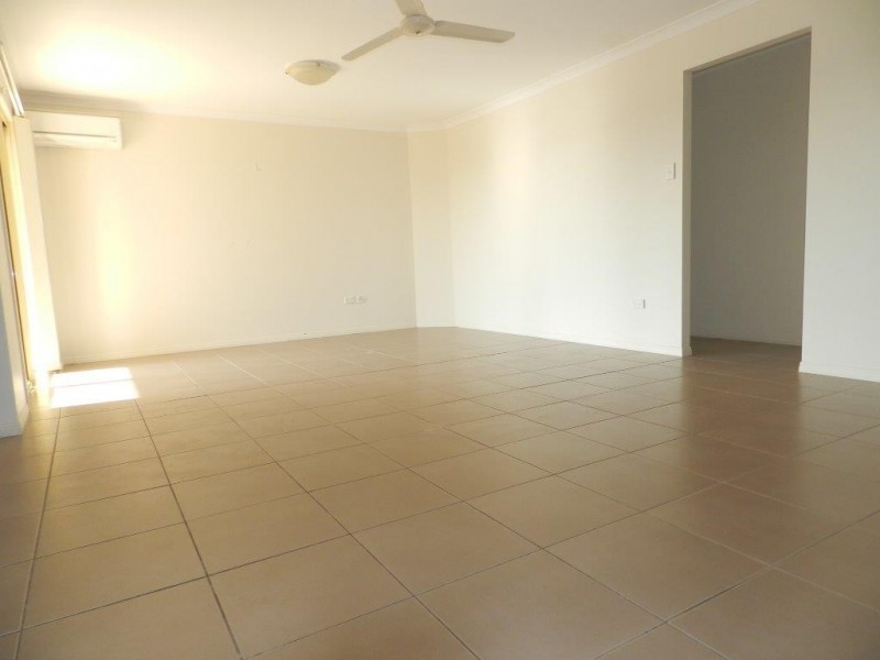 9 Leichhardt Close, Glen Eden QLD 4680